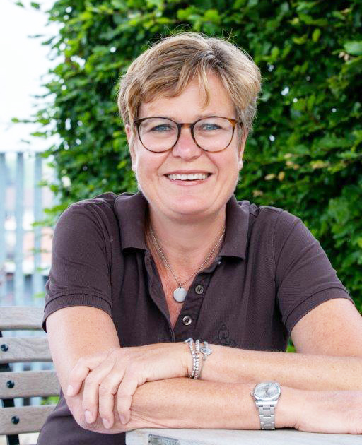 Dr. Christiane Hinzen